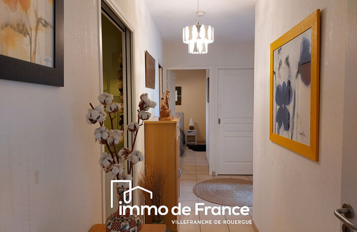 Appartement T4 de 93.69m²  avec parking et garage — photo 5