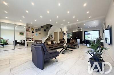 Vente Maison/villa 10 pièces — photo du bien