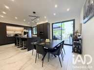 Vente Maison/villa 10 pièces — photo 2