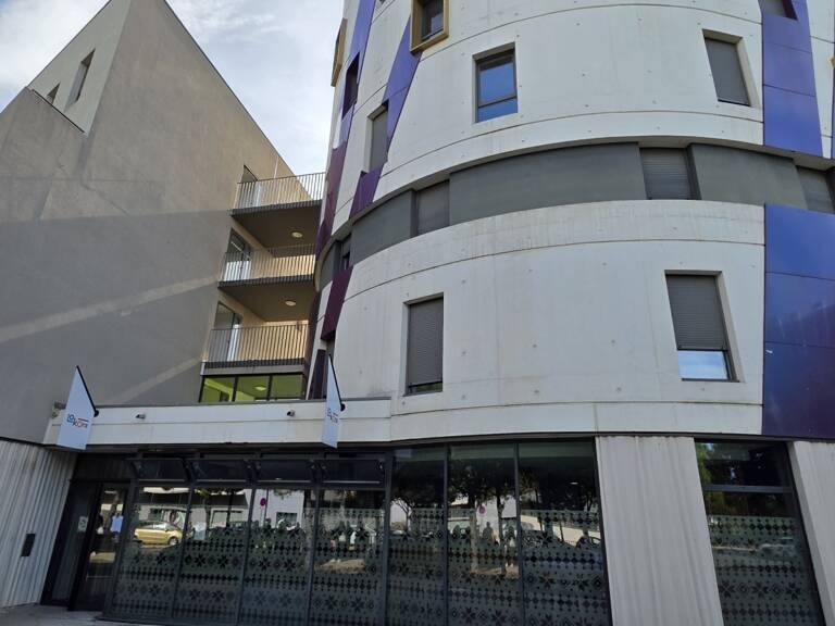 Vente Studio 1 pièce — photo 1