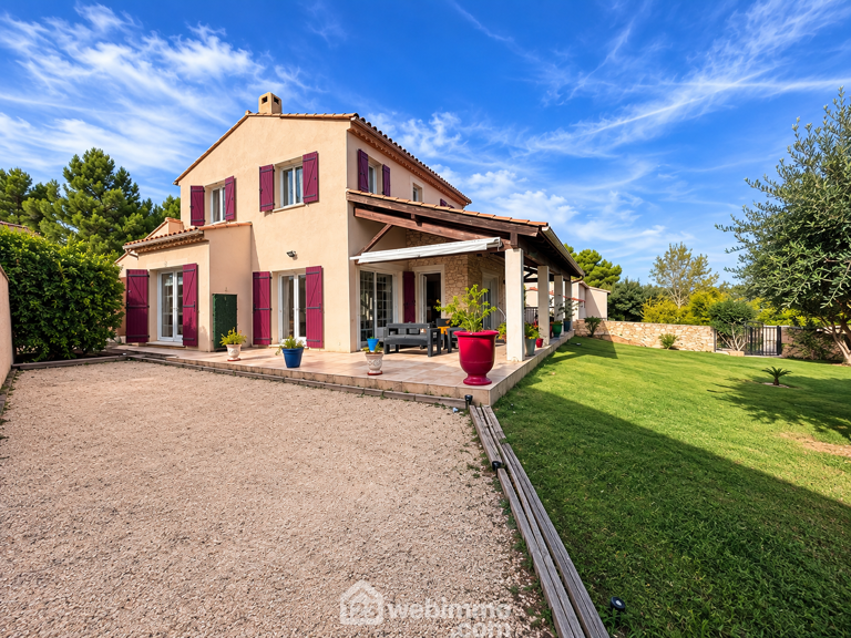 Villas - 147m² - Nîmes — photo 1