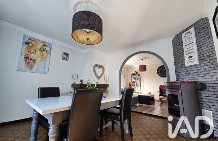 Vente Maison/villa 4 pièces — photo 2