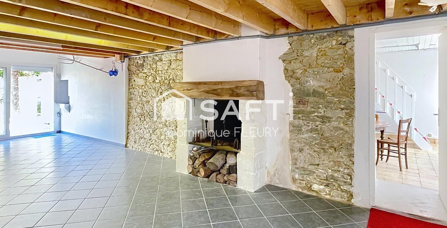 Maison 5 pièces, 3 chambres en centre bourg. — photo 1