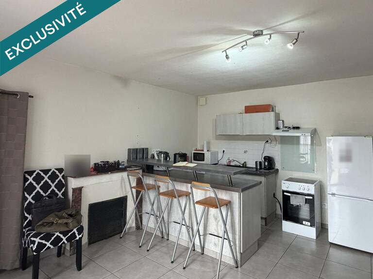 Duplex T3 rénové, cour privative et parking — photo 1
