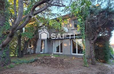 Maison de 5 pièces sur un terrain de 758 m². — photo du bien