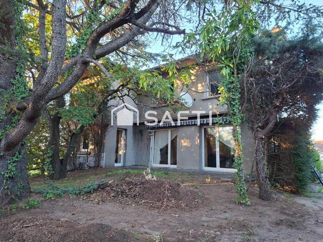 Maison de 5 pièces sur un terrain de 758 m². — photo du bien