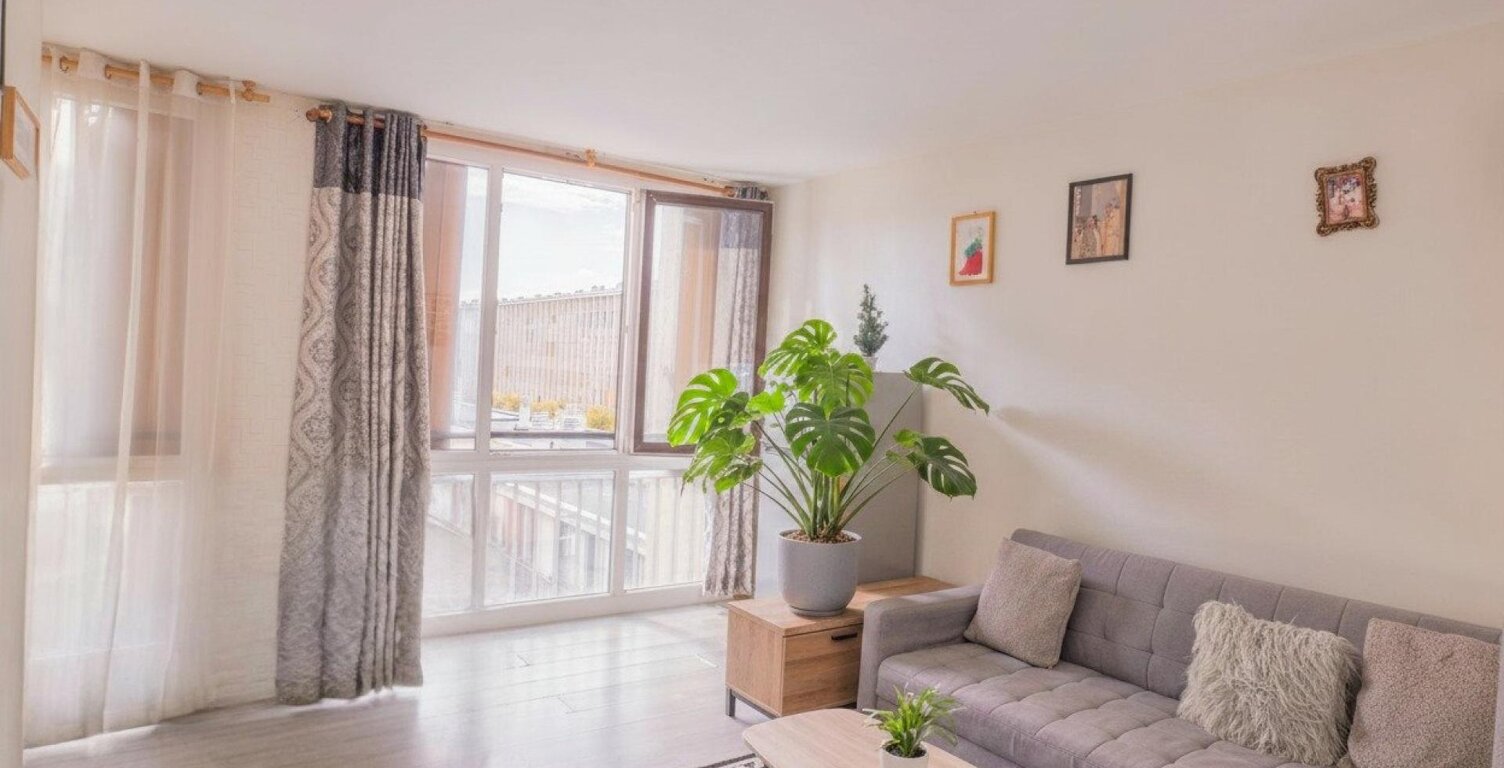 Appartement 3 pièces traversant de 56 m² avec vue sur la verdure sans vis à vis — photo 1
