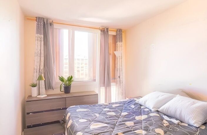 Appartement 3 pièces traversant de 56 m² avec vue sur la verdure sans vis à vis — photo 2