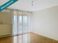 Appartement T4 de 80 M2 avec balcon + CAVE + GARAGE + PLACE DE PARKING — photo 2