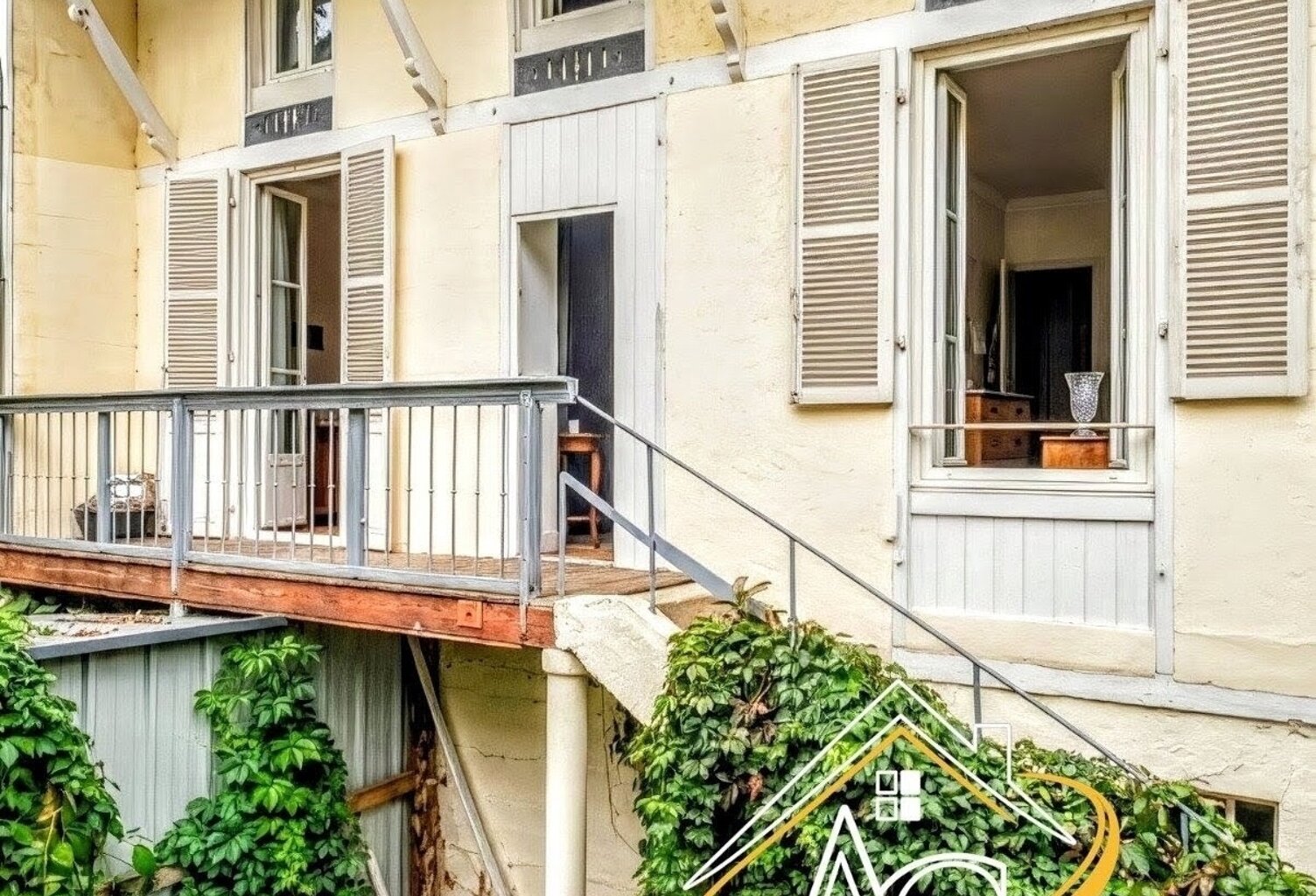 Vente Immeuble 110 m&sup2; — photo 1