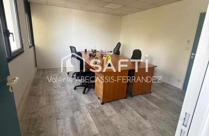 Bureaux rénovés à louer - La Plaine — photo 4