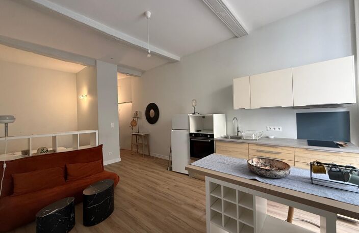 A LOUER JOLI STUDIO MEUBLE 26m2 CENTRE VILLE — photo 3