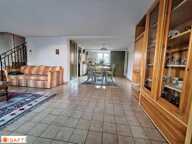 A Meyzieu Le Carreau, Maison mitoyenne, 4 chambres, jardin et PAC récente à Meyzieu Le Carreau — photo 4