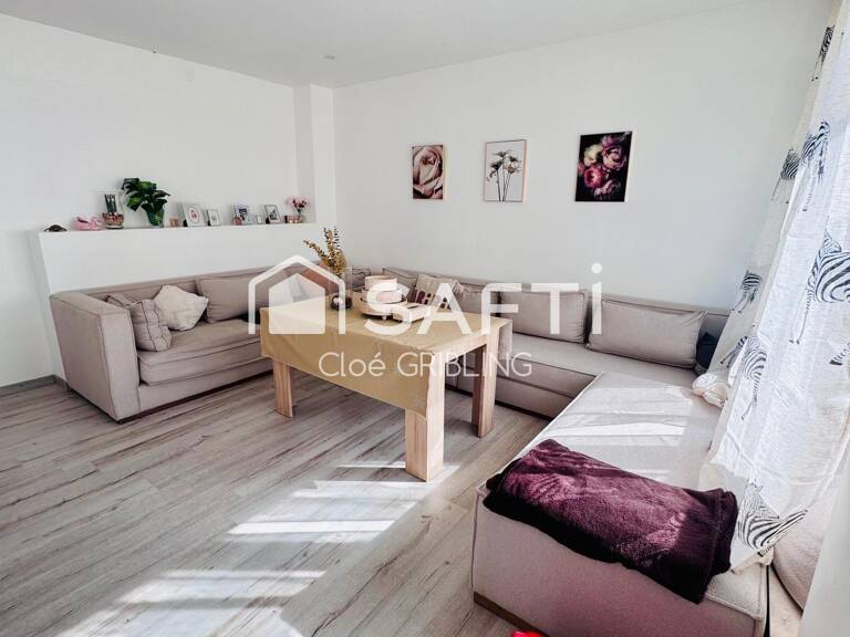 Maison mitoyenne de village — photo 1