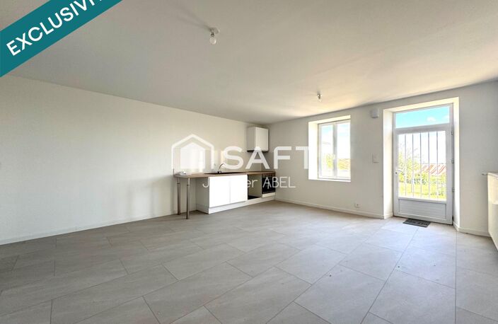 La Chapelle-Saint-Laurent  Maison rénovée, 3 chambres et terrain constructible — photo 2