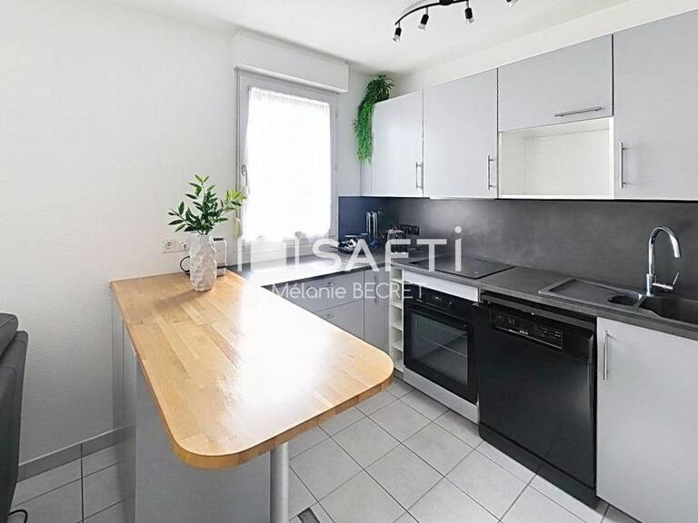 Appartement T2 bis avec une place de parking proche de la gare — photo 1