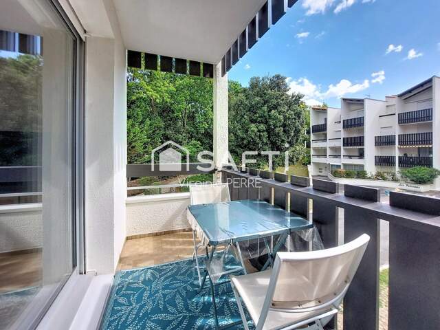 STUDIO AVEC BALCON, PARKING ET CAVE - 24M2 - SAINT- GEORGES-DE-DIDONNE (17110) — photo du bien