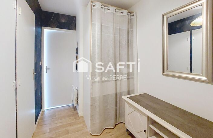 STUDIO AVEC BALCON, PARKING ET CAVE - 24M2 - SAINT- GEORGES-DE-DIDONNE (17110) — photo 3