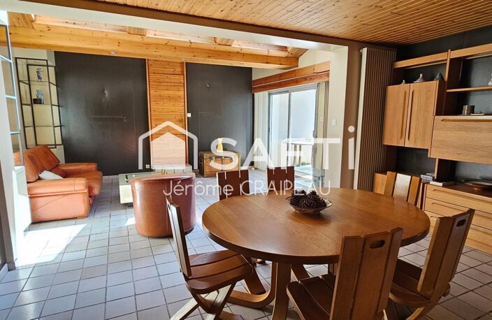 Maison de caractère avec 5 chambres en lisière du Pentagone. — photo 3