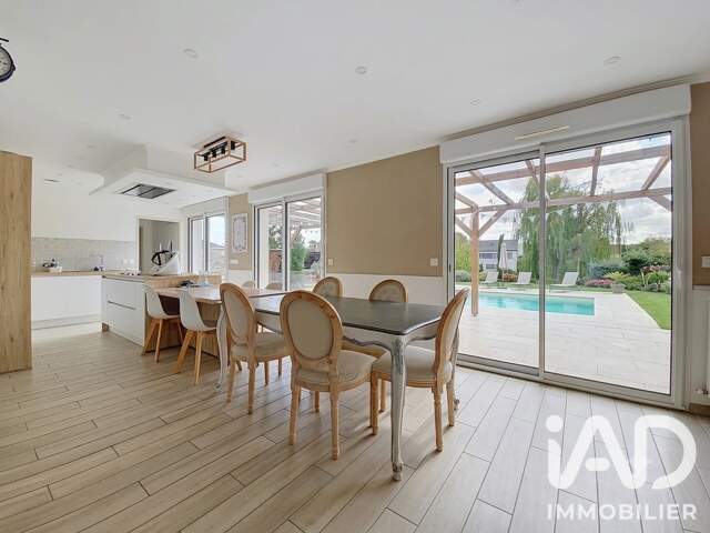 Vente Maison/villa 8 pièces — photo du bien