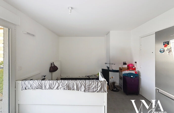 Tassin-la-demi-lune, T2 de 36 m2 avec loggia. — photo 4