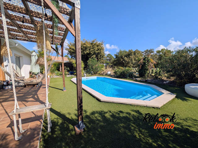 Maison 116 m2 avec piscine et terrain d'environ 1 000 m2   C — photo du bien