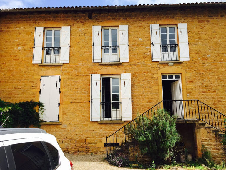 PORTE DES PIERRES DOREES Liergues — photo 1