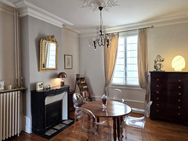 Vente Maison de ville 7 pièces — photo du bien