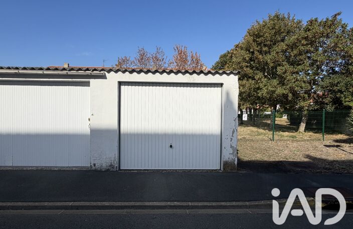 Vente Garage 17 m&sup2; — photo 3