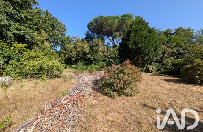 Vente Terrain à bâtir 704 m&sup2; — photo 2