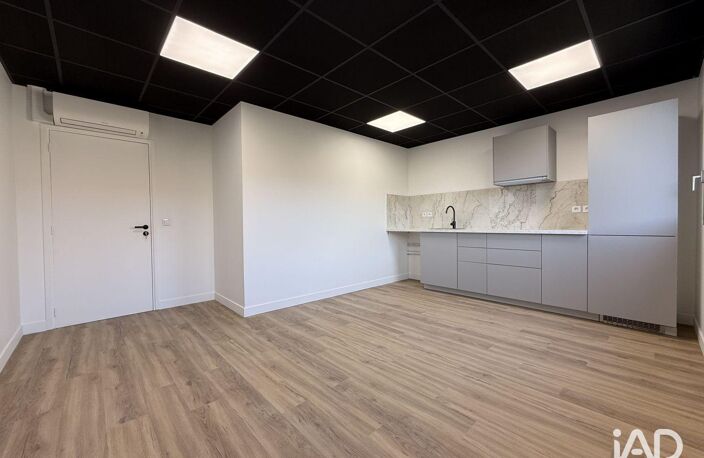 Location Bureaux 130 m&sup2; — photo 2