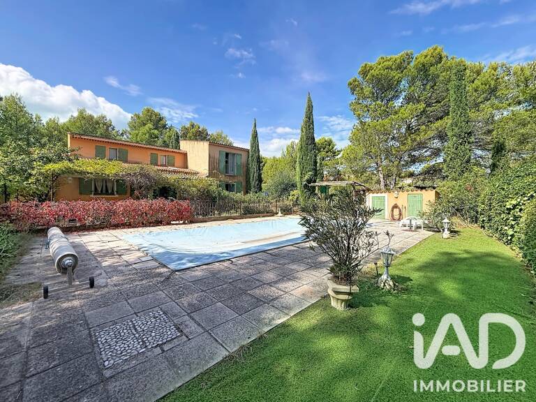 Vente Maison/villa 10 pièces — photo 1