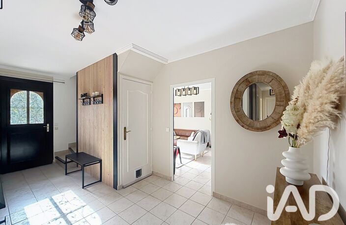 Vente Maison traditionnelle 7 pièces — photo 3