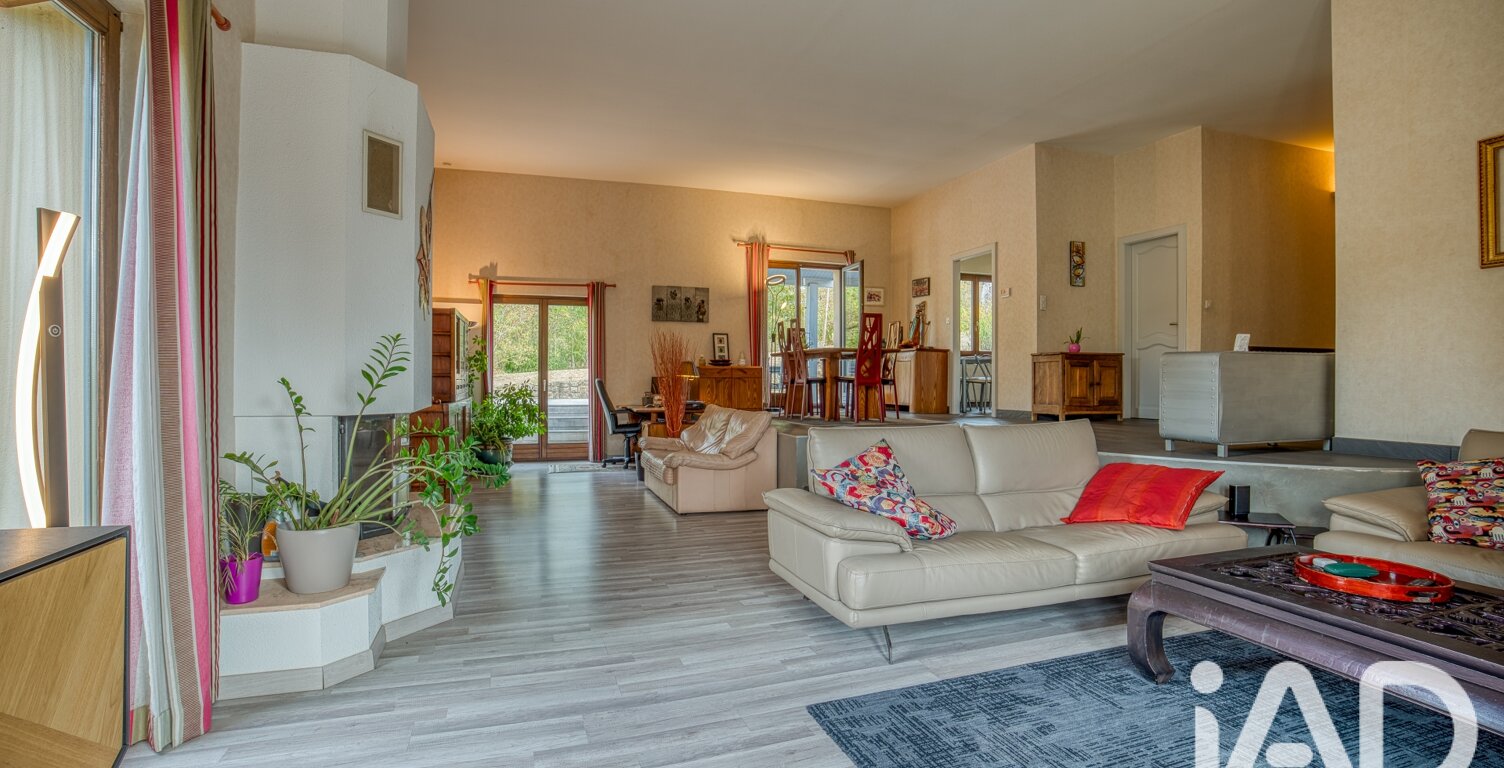 Vente Maison/villa 5 pièces — photo 1