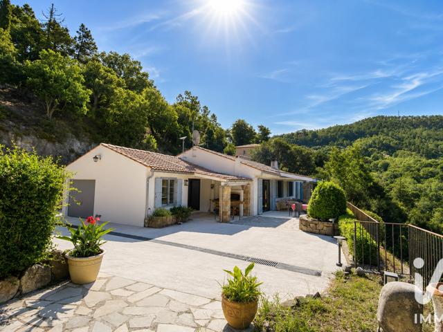 Vente Maison/villa 5 pièces — photo du bien