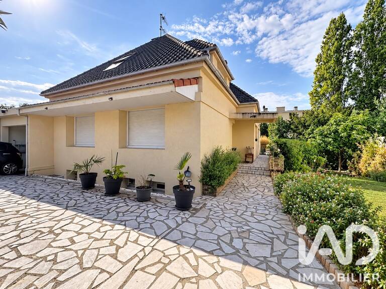 Vente Maison/villa 7 pièces — photo 1