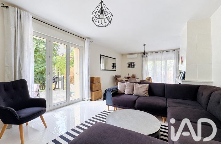 Vente Maison/villa 7 pièces — photo 2
