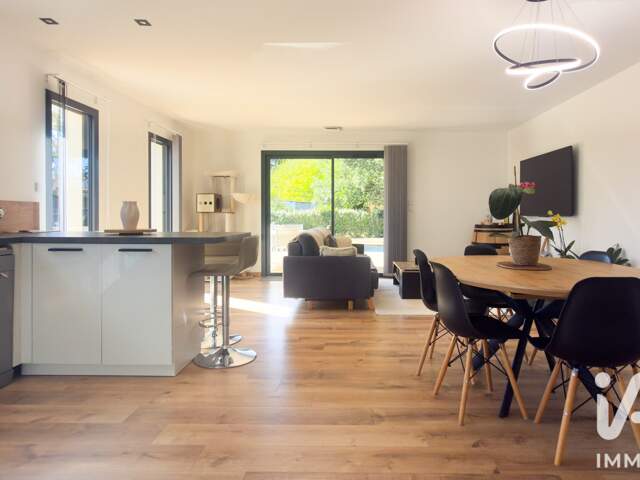 Vente Maison/villa 4 pièces — photo du bien