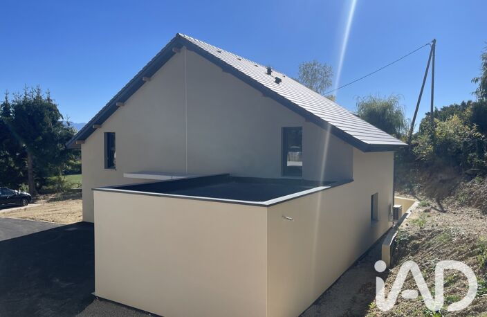 Vente Maison/villa 5 pièces — photo 2