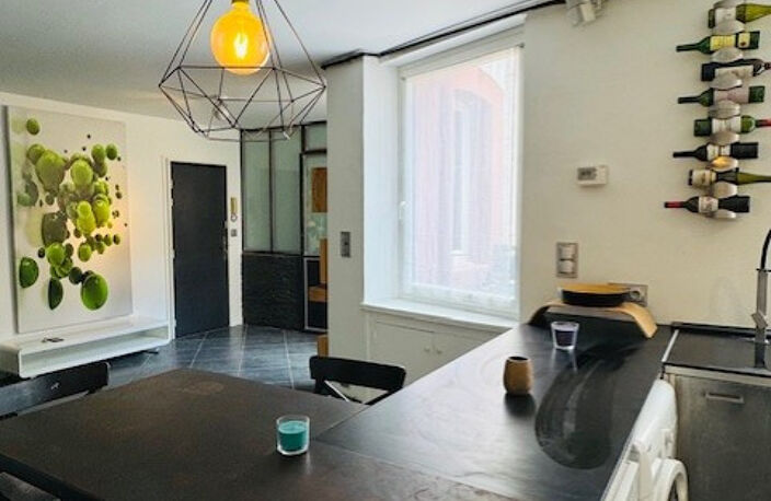 VICTOR HUGO - Très beau T3 esprit loft en dernier étage — photo 4