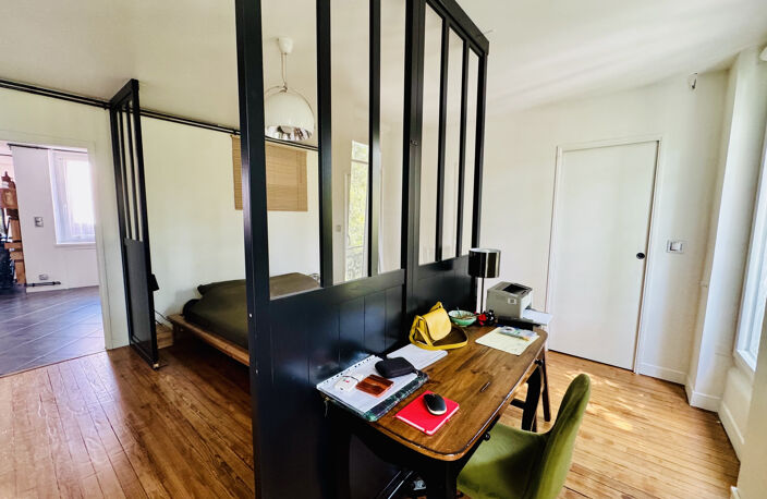 VICTOR HUGO - Très beau T3 esprit loft en dernier étage — photo 5