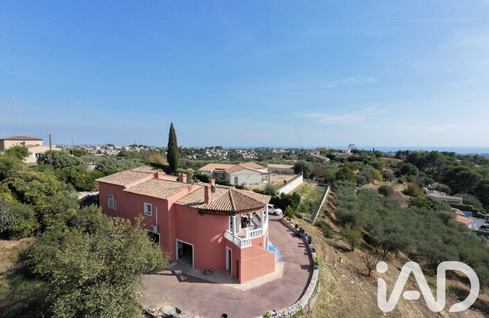 Vente Maison/villa 7 pièces — photo 2