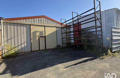 Location Local d'activités 255 m&sup2; — photo du bien