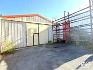 Location Local d'activités 255 m&sup2; — photo 2