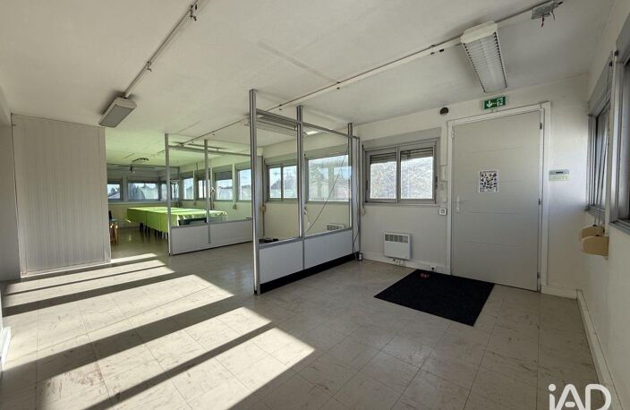 Location Bureaux 74 m&sup2; — photo 2