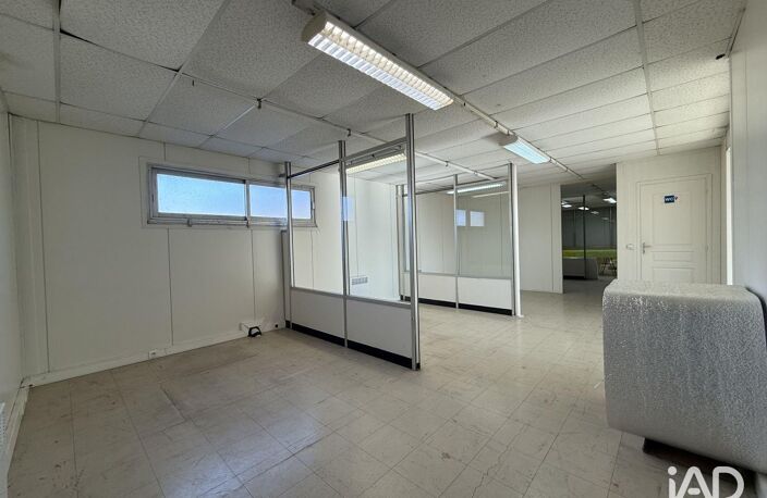 Location Bureaux 74 m&sup2; — photo 4