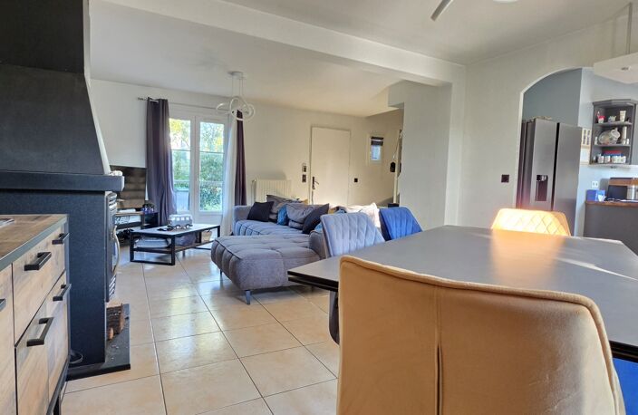 Vente Maison/villa 5 pièces — photo 2