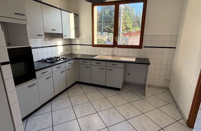 Vente Appartement 4 pièces — photo 3