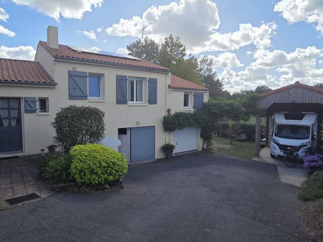 Vente Maison/villa 6 pièces — photo du bien