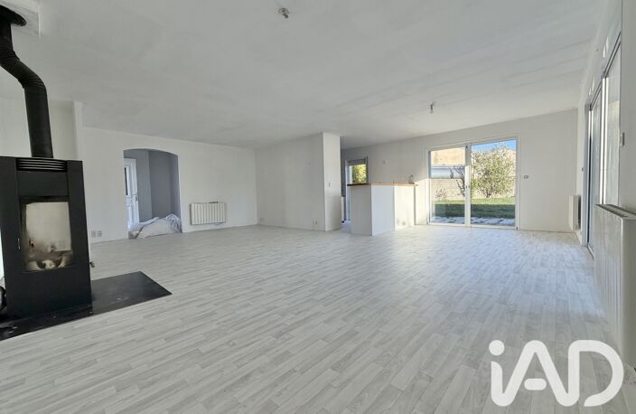 Vente Maison/villa 5 pièces — photo 3